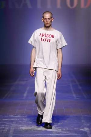 Love T-Shirt and Pants Set