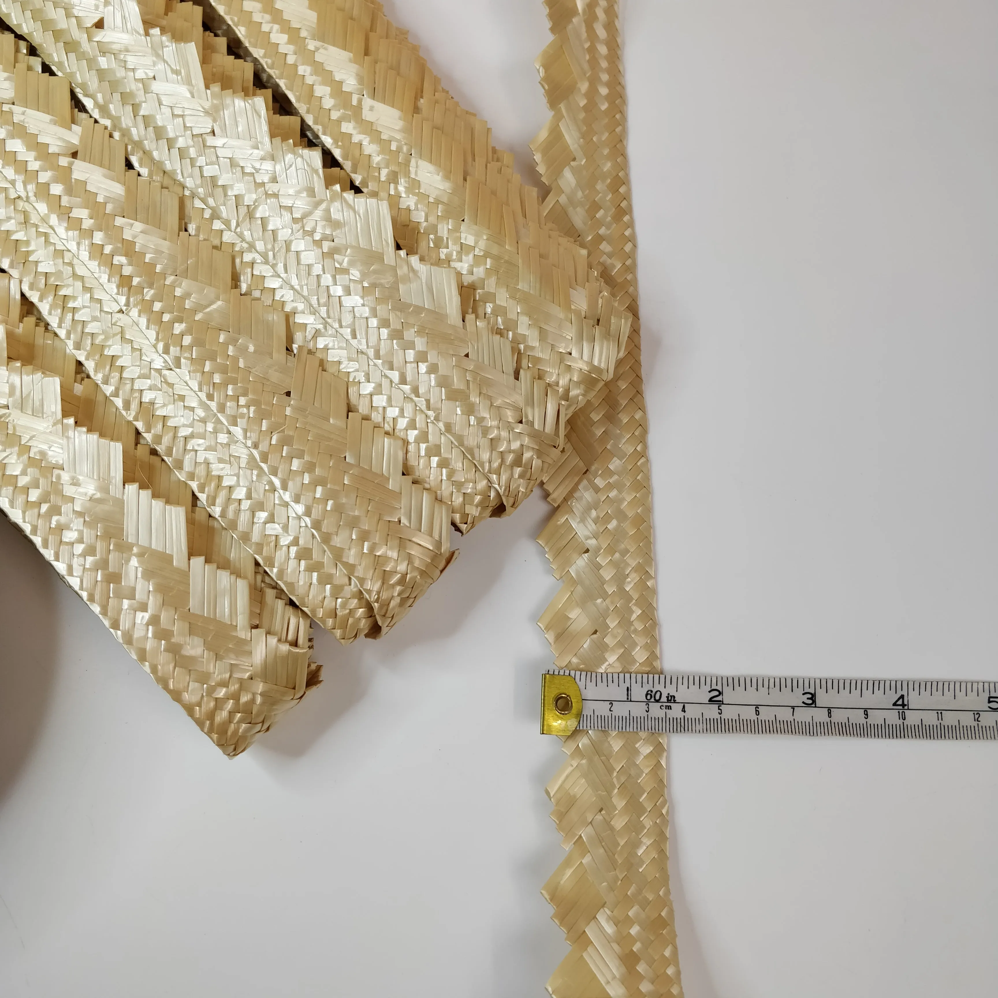 Vintage Diamond Edge Plaited Wheatstraw Braid - 33mm Wide